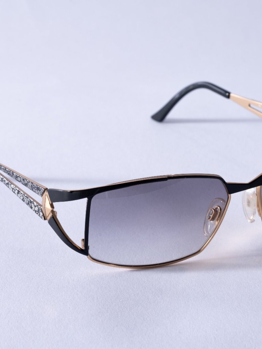 CAZAL 9023 - COL 002 *Deadstock Vintage* - Unisex